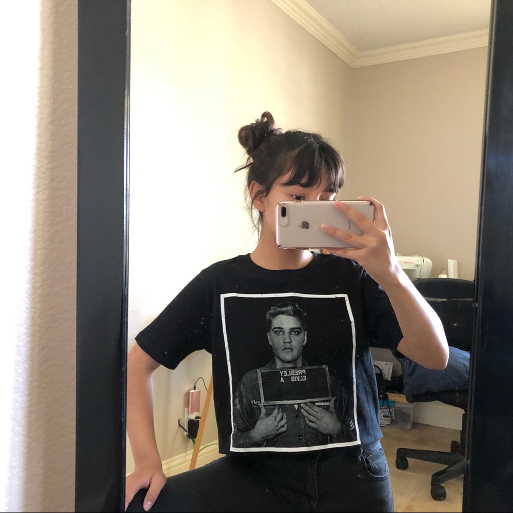 Oversized Elvis Presley Crop Top